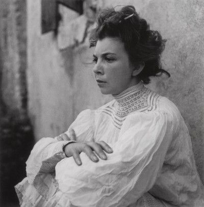 Leonor Fini, Saint-Martin-d'Ardèche, 1939, photographie de Lee Miller